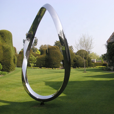 Sculpture moderne en acier inoxydable de cercle de forge d'OEM pour la décoration de jardin