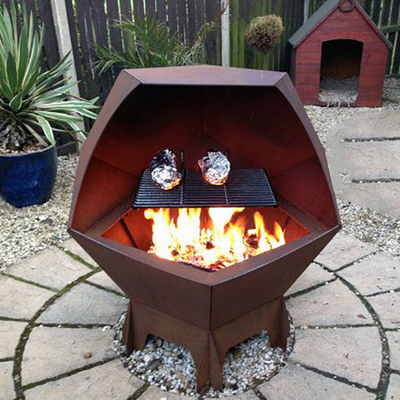 Le feu extérieur Pit And Barbecue Grill de gril en acier de BARBECUE de Corten de décaèdre