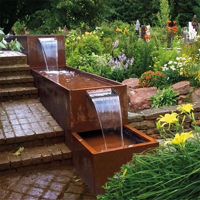 Caractéristique en acier de l'eau de Corten de fontaine de cascade avec le mur de l'eau de débordement
