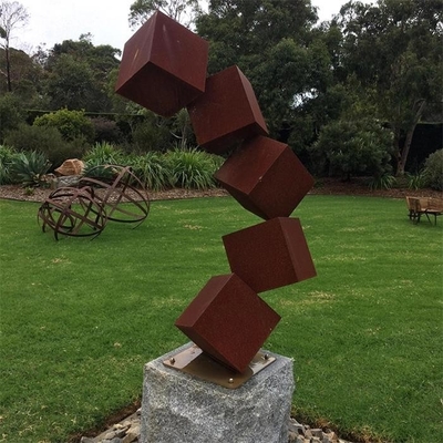 Le cube moderne forment la sculpture en acier Rusty Garden Statues en Corten