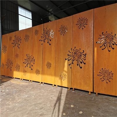 Le laser d'acier de Rusty Metal Garden Ornaments Corten de modèle de chrysanthème a coupé des panneaux